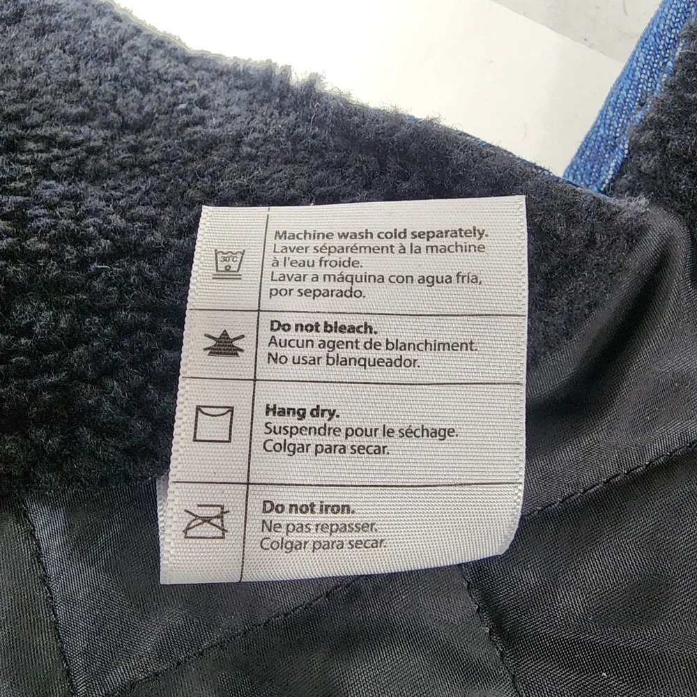 Carhartt Denim Insulated Dog Chore Coat, Size Medium 22